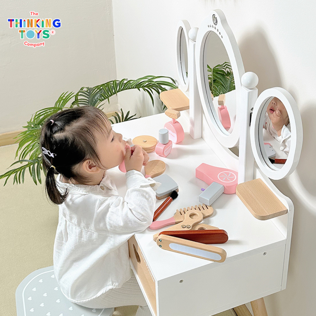 Classic Heart Vanity Dresser