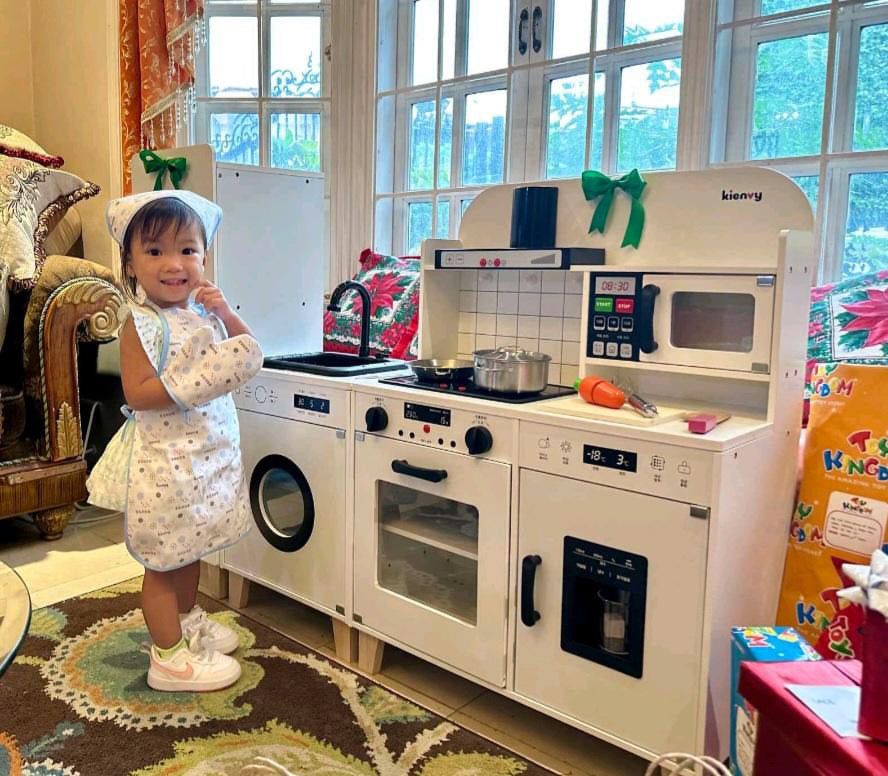 PLAYSHOP Wooden Modern Minimalist Style Kitchen Playset