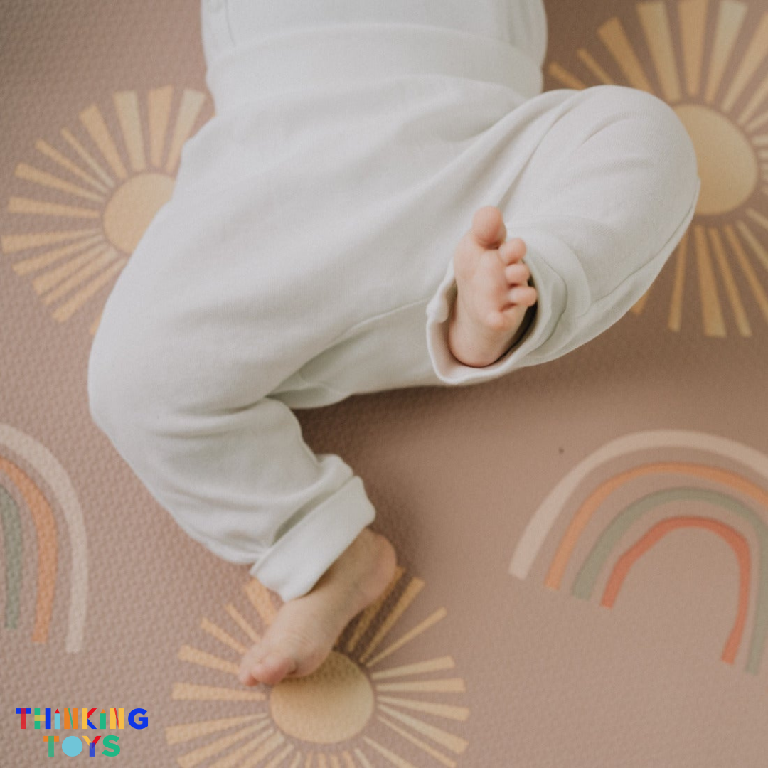 MAT003, Rainbow and Sun, Sparks curiosity with a themed design while protecting kids during active play.