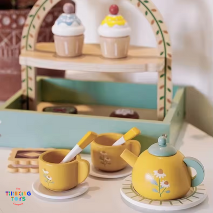 PLAYSHOP Royal Tea and Cake Set