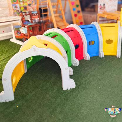 Noah Crawling Tunnel