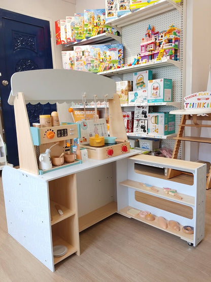 Brew & Play Coffee Corner